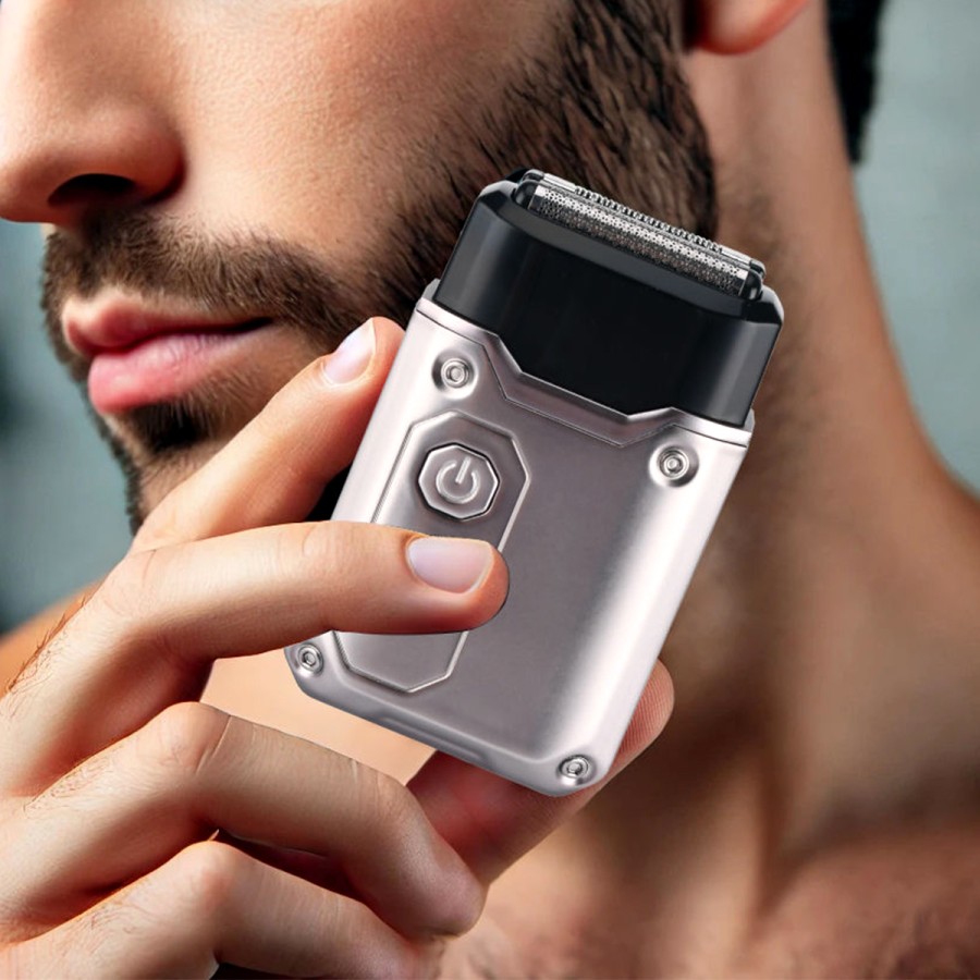 Dual Blade Pocket Shaver