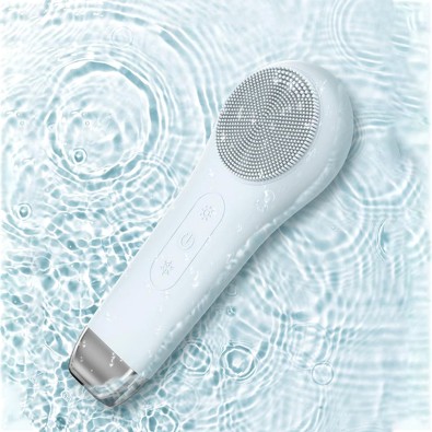 Hot and Cold 2 in 1 Facial Cleansing Brush Hot and Cold 2 in 1 Facial Cleansing Brush